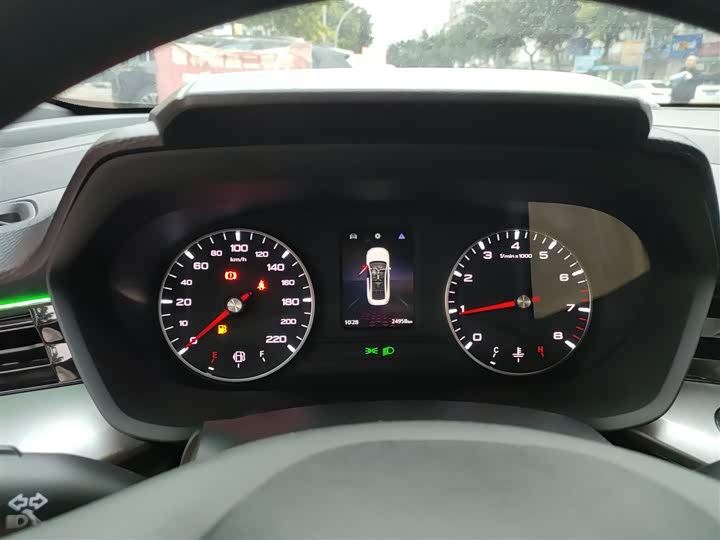 Фото 12 - MG Motor 5