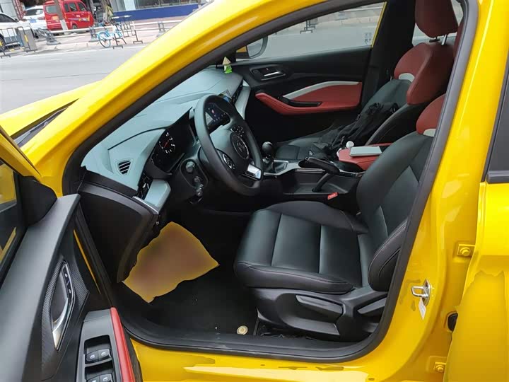 Фото 15 - MG Motor 5