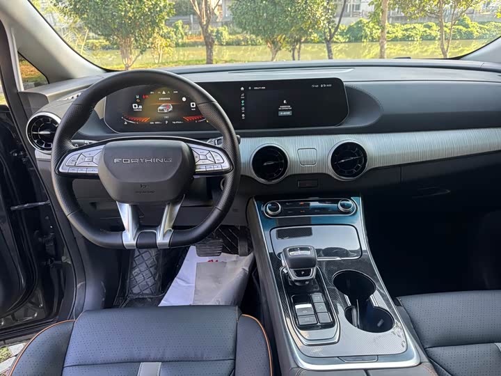 Фото 11 - Dongfeng Forthing Yacht