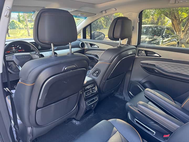 Фото 8 - Dongfeng Forthing Yacht