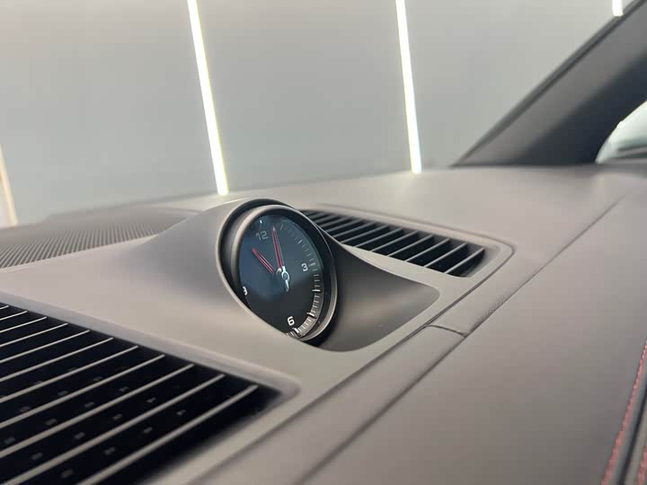 Фото 12 - Porsche Cayenne