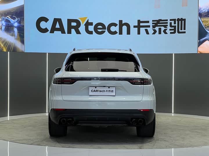 Фото 18 - Porsche Cayenne