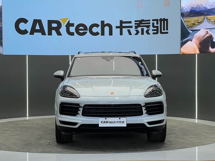 Фото 2 - Porsche Cayenne