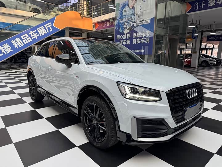 Фото 1 - Audi Q2L