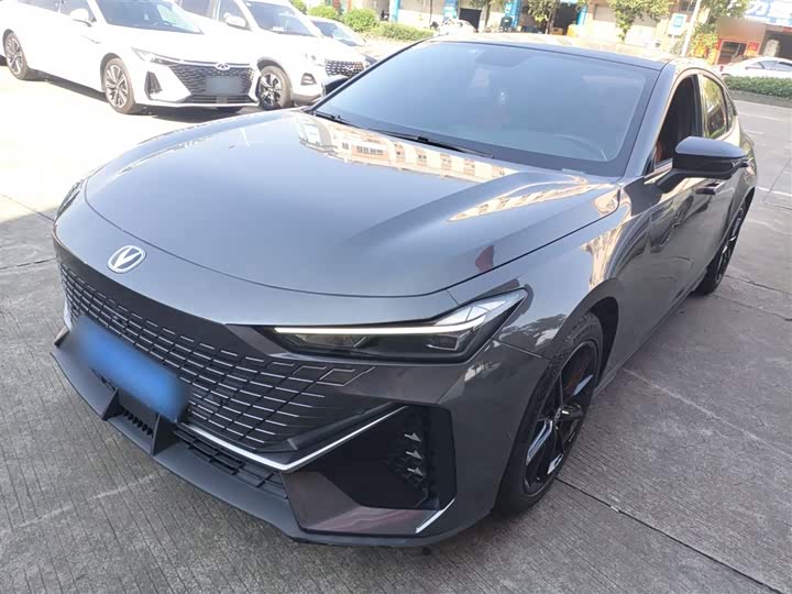 Фото 1 - Changan UNI-V