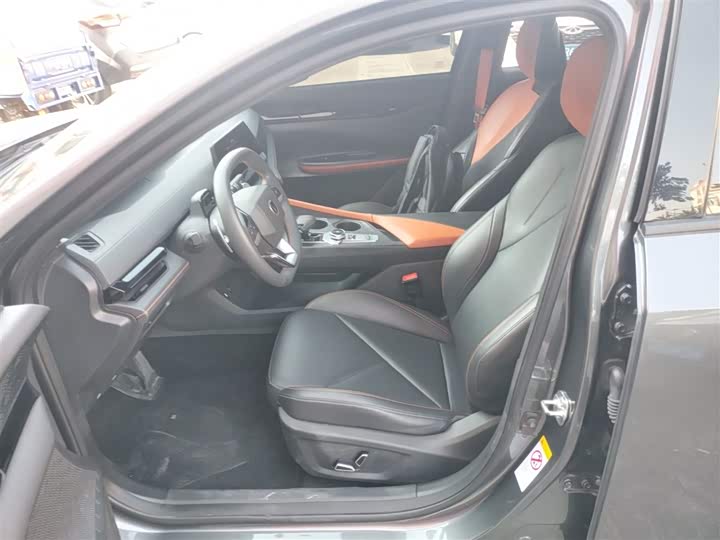 Фото 15 - Changan UNI-V