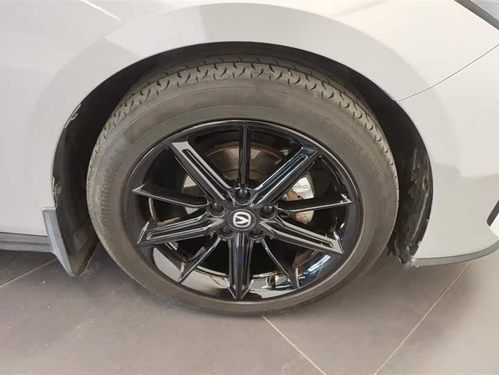 Фото 6 - Changan UNI-V