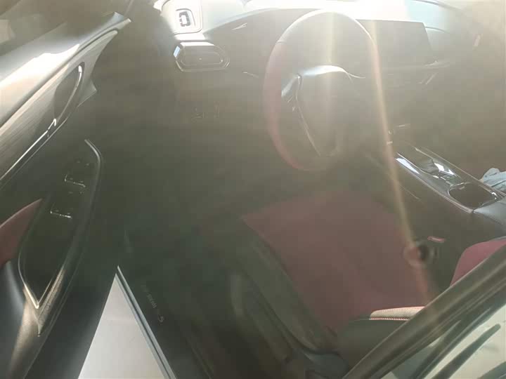 Фото 16 - Changan Oshan X5