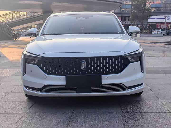 Фото 2 - Bestune B70