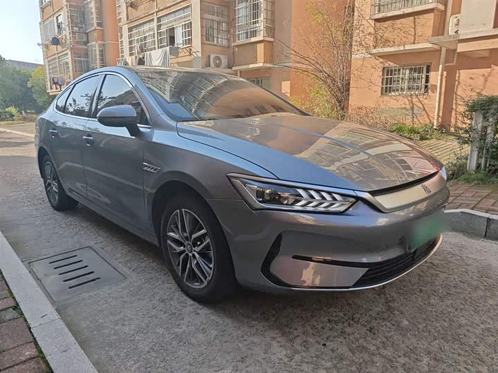 Фото 4 - BYD Qin Plus