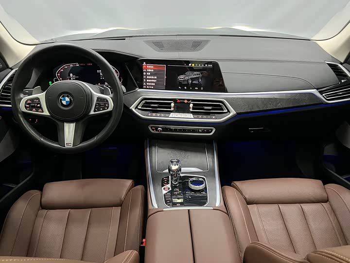 Фото 12 - BMW X5