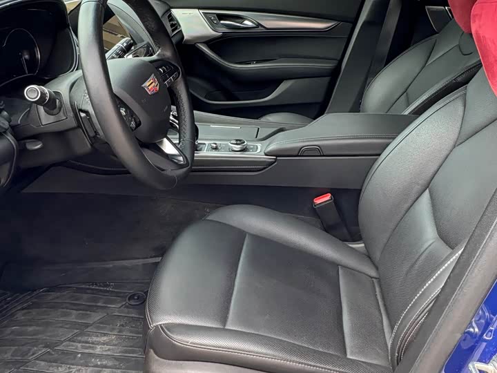 Фото 11 - Cadillac CT5