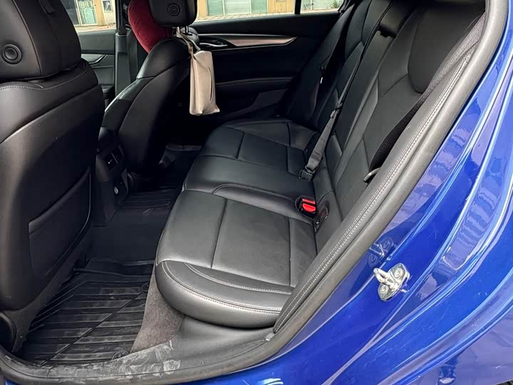 Фото 13 - Cadillac CT5