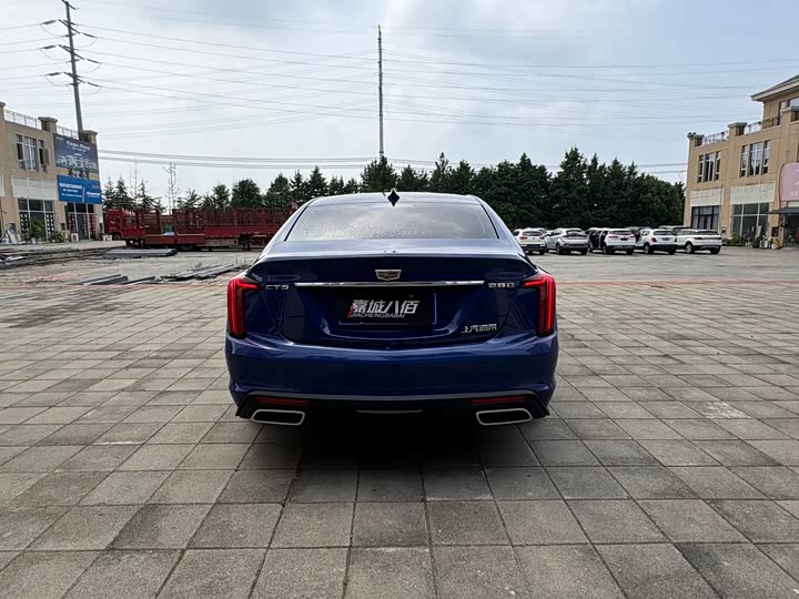Фото 3 - Cadillac CT5