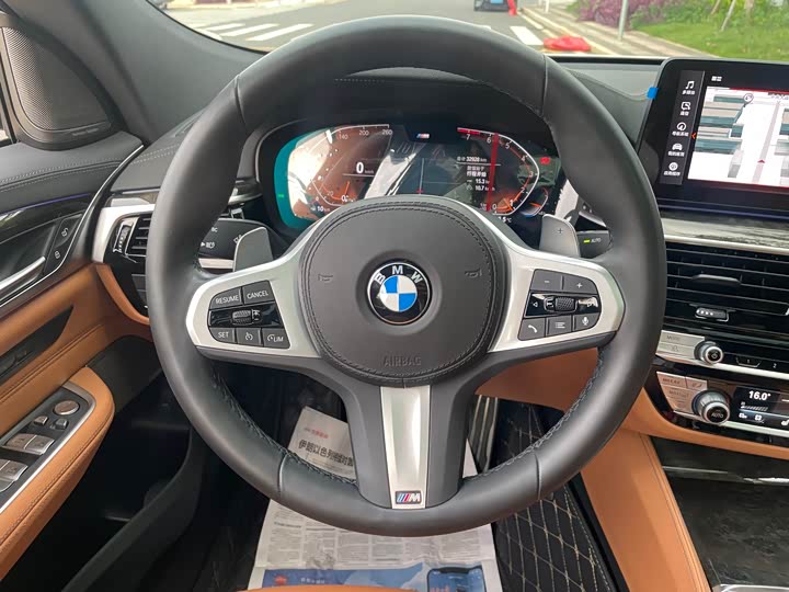 Фото 21 - BMW 6 Series GT