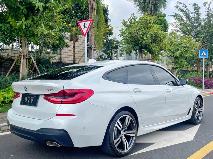 Фото 7 - BMW 6 Series GT