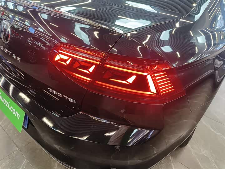 Фото 8 - Volkswagen Magotan