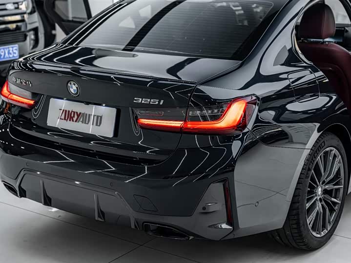 Фото 12 - BMW 3 Series