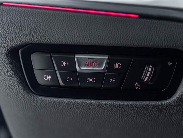 Фото 20 - BMW 3 Series