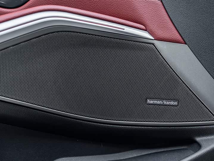 Фото 22 - BMW 3 Series