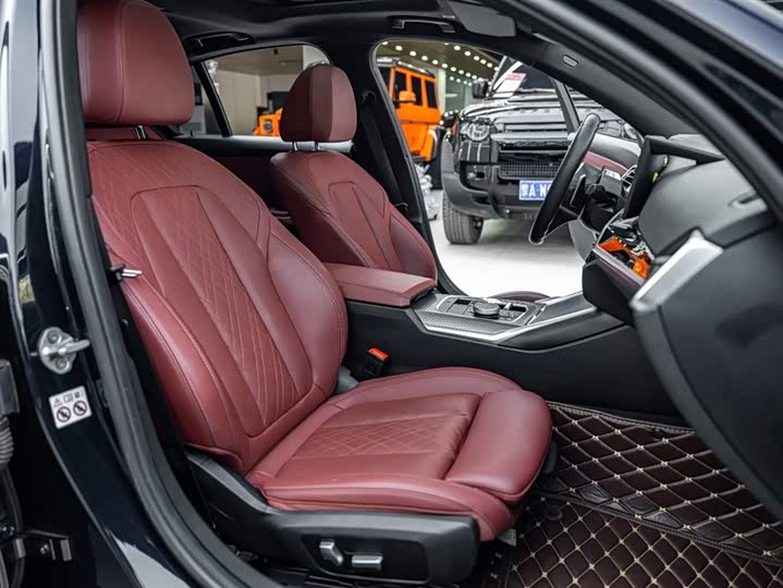 Фото 31 - BMW 3 Series