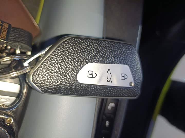 Фото 9 - Volkswagen ID.4 X