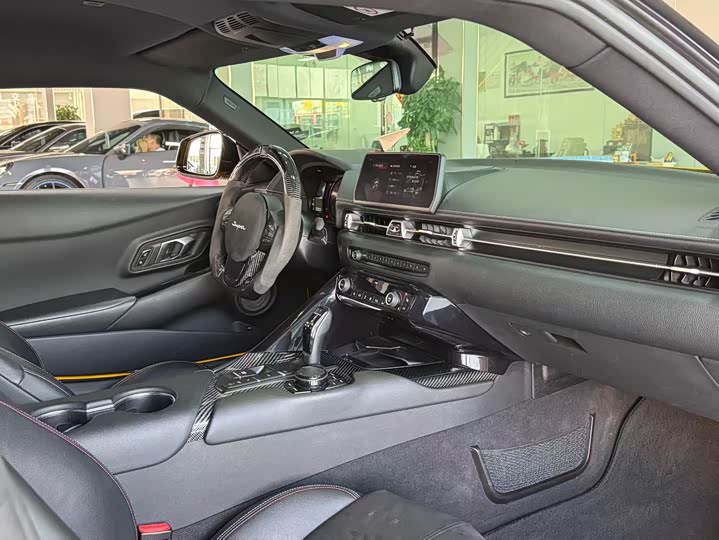 Фото 6 - Toyota Supra