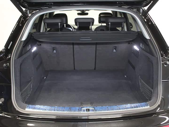 Фото 7 - Audi Q5L