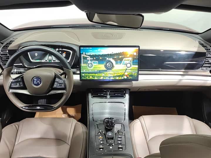 Фото 12 - BYD Han