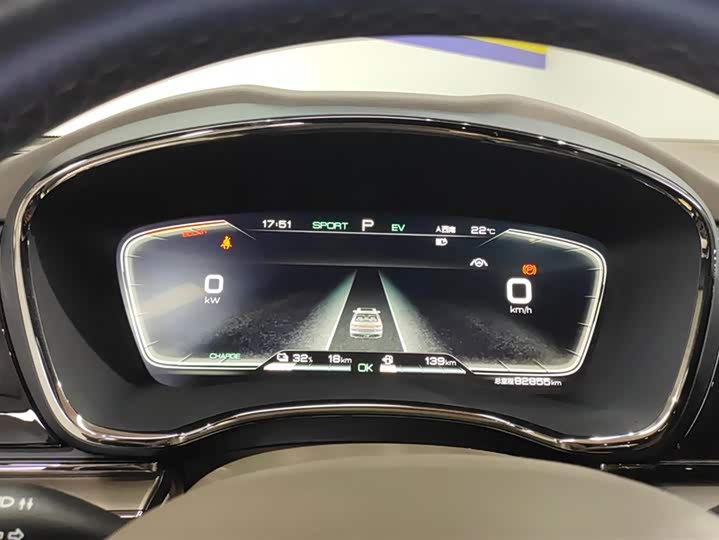 Фото 14 - BYD Han