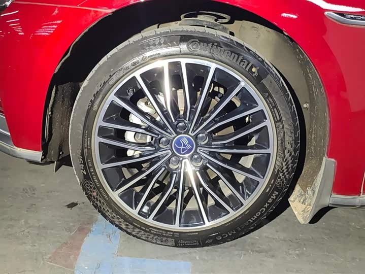 Фото 6 - BYD Han