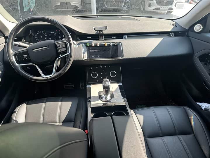 Фото 6 - Land Rover Range Rover Evoque L
