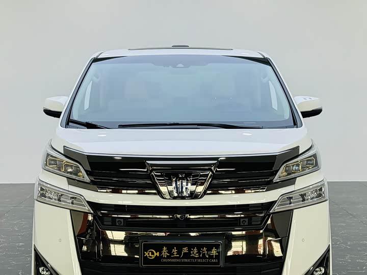 Фото 2 - Toyota Vellfire