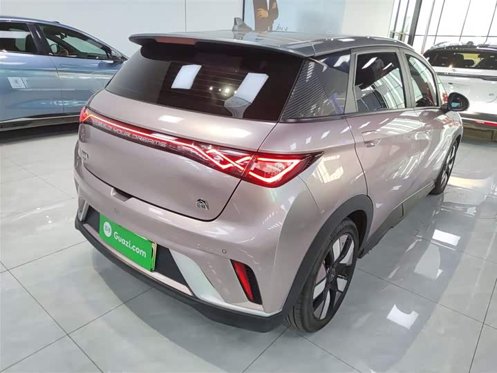 Фото 7 - BYD Dolphin