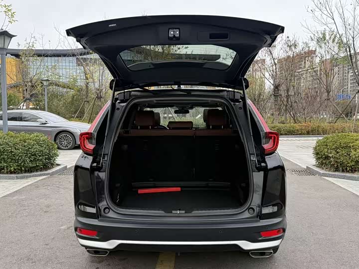 Фото 16 - Honda CR-V