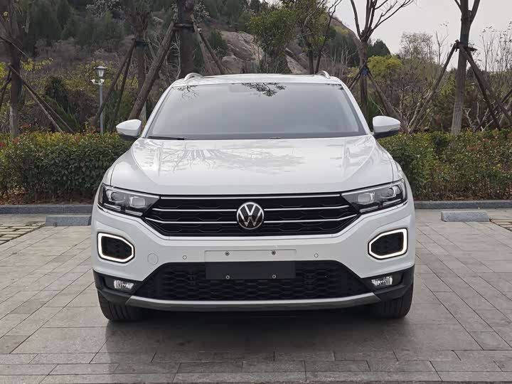 Фото 2 - Volkswagen T-Roc