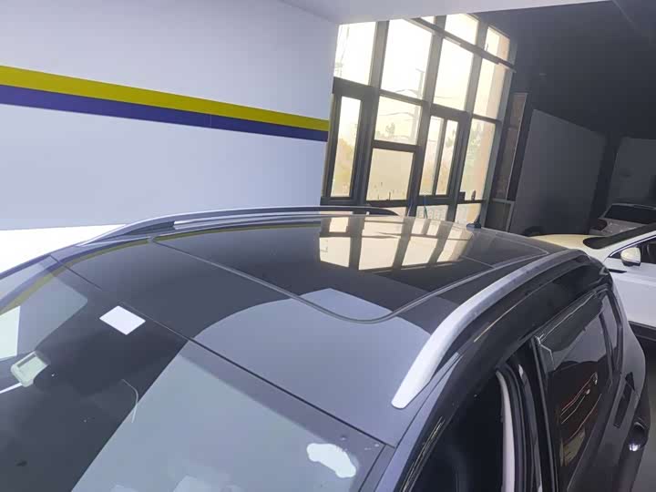 Фото 10 - Volkswagen Tharu