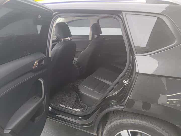 Фото 6 - Volkswagen Tharu