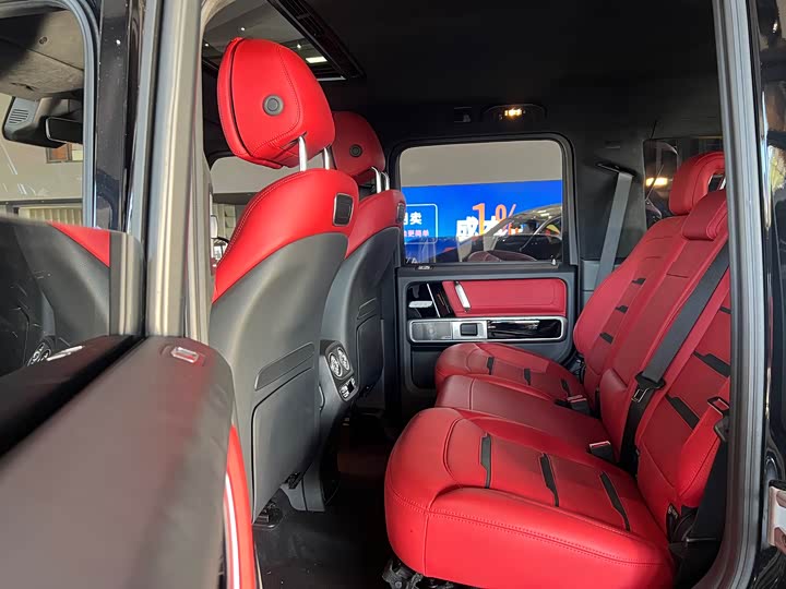 Фото 3 - Mercedes-Benz G-Class AMG