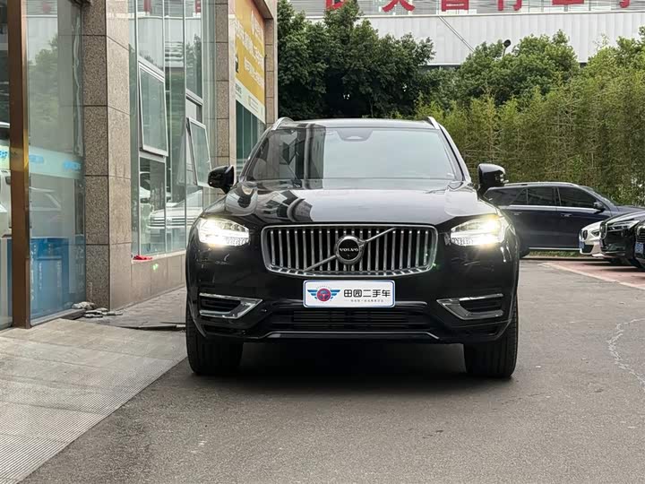 Фото 2 - Volvo XC90 Hybrid