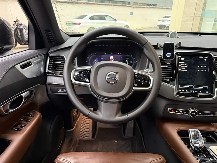 Фото 6 - Volvo XC90 Hybrid