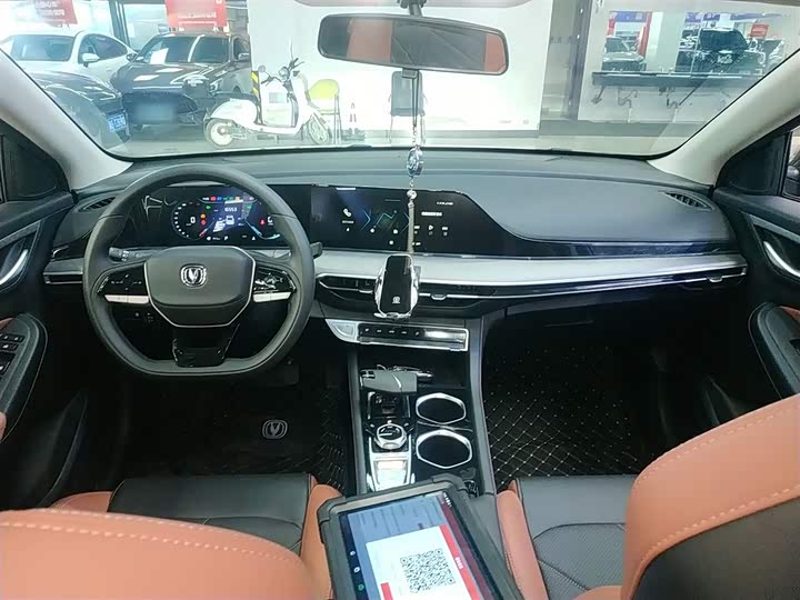 Фото 10 - Changan Eado Plus