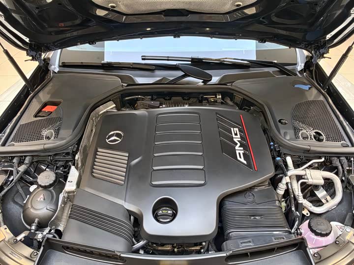 Фото 14 - Mercedes-Benz AMG GT