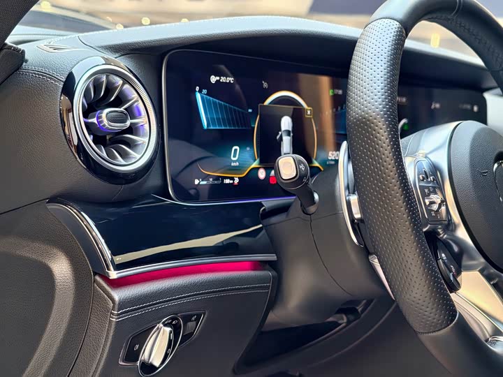 Фото 5 - Mercedes-Benz AMG GT