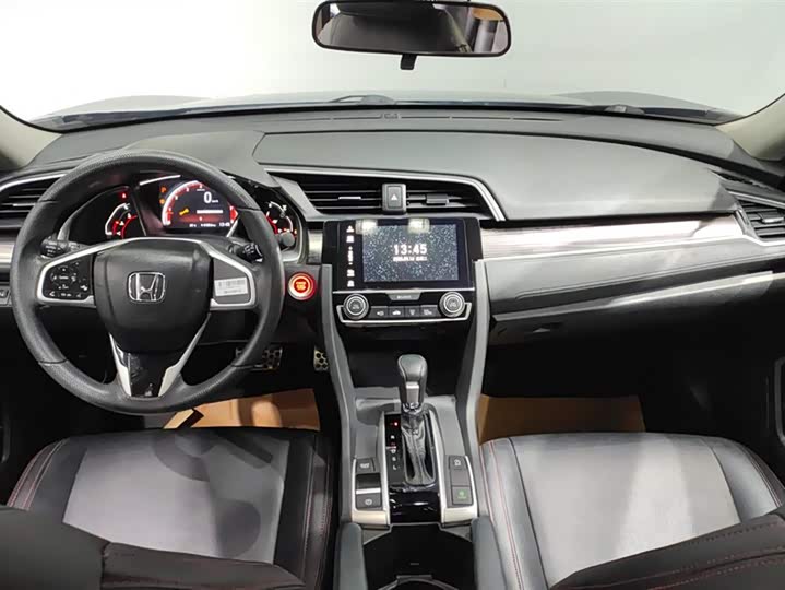 Фото 12 - Honda Civic