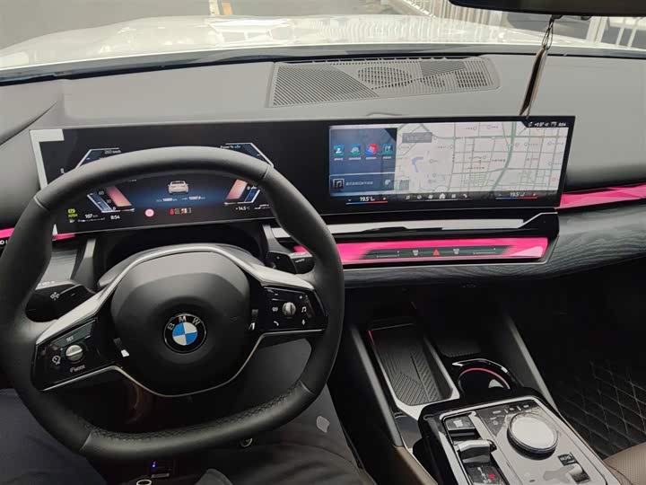 Фото 10 - BMW 5 Series