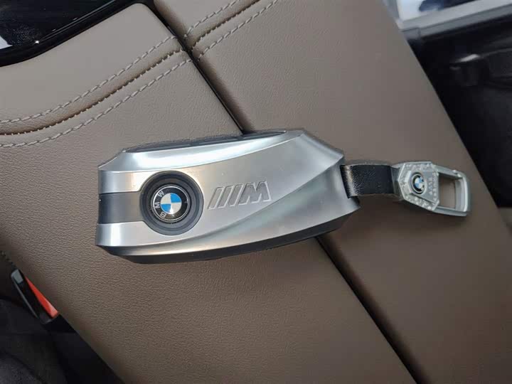 Фото 9 - BMW 5 Series