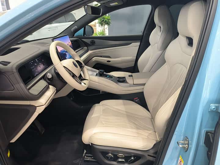 Фото 3 - Denza N7