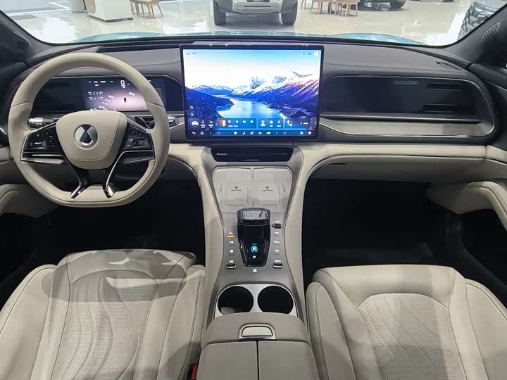 Фото 7 - Denza N7