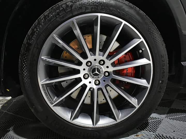 Фото 13 - Mercedes-Benz GLE-Class